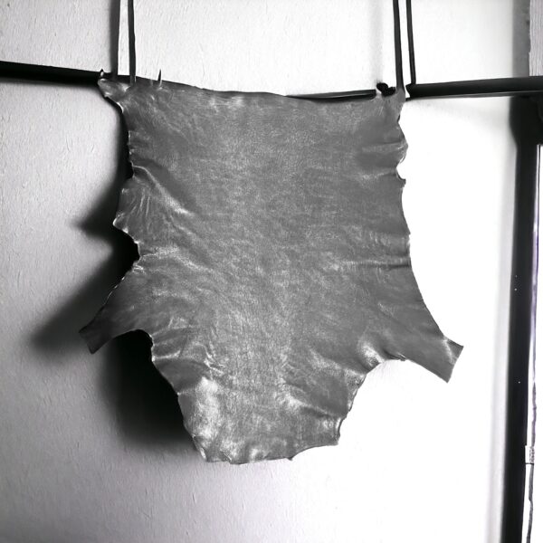 Antique Grey, Distressed Leather Lambskin : (0.7-0.8mm 2oz) 8