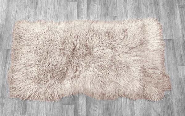 Oyster Mongolian Sheepskin Plate : (120cm L x 60cm W) Perfect As Rugs or Making Cushions and Garments. - Image 3