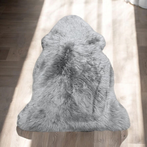 Grey Sheepskin Rugs: Premium Quality Sheepskin Rugs for any Room (65cm x 95cm)